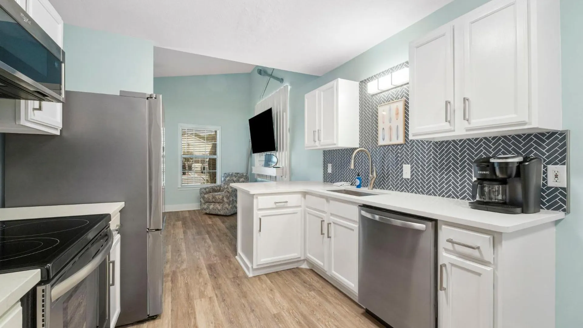 Blue & Red Neptune By Nautical Properties Vacation Rentals Panama City Beach Tatil Evi