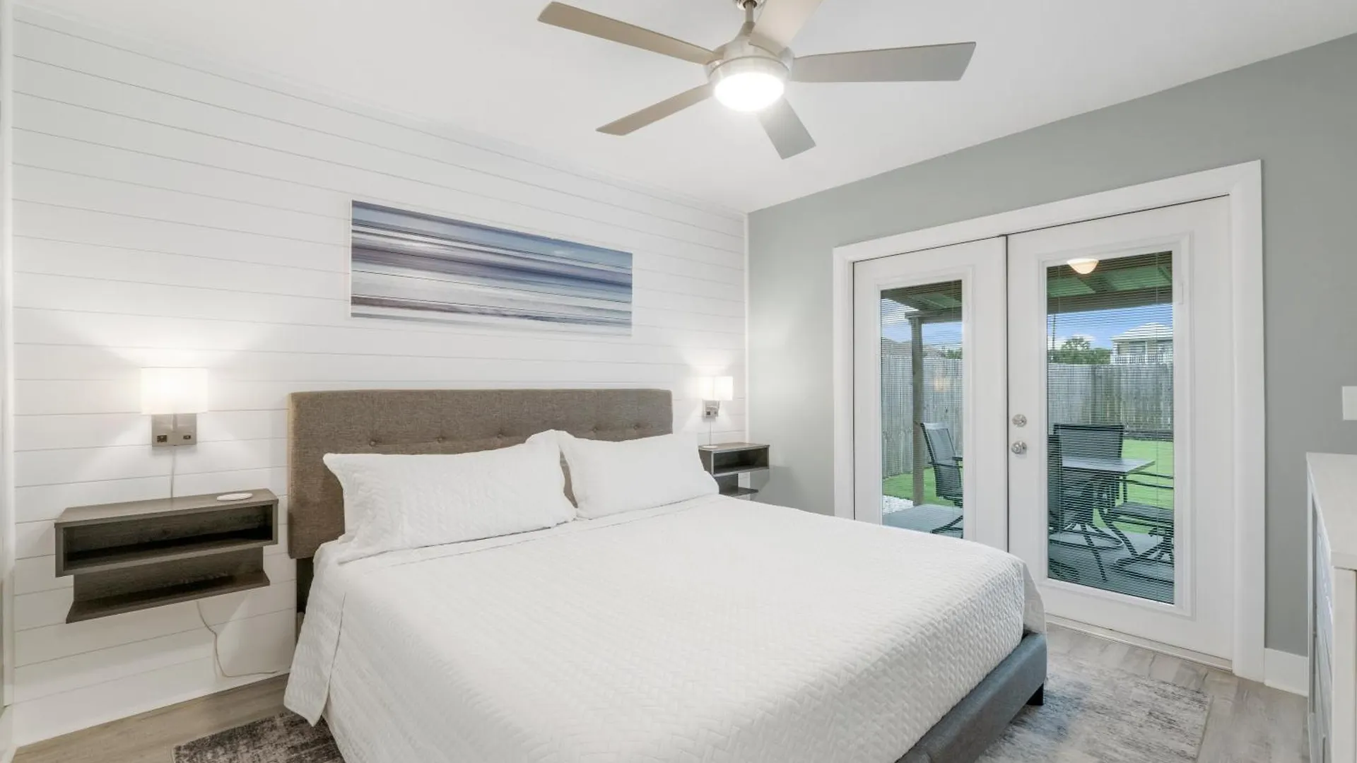 Blue & Red Neptune By Nautical Properties Vacation Rentals Panama City Beach Tatil Evi