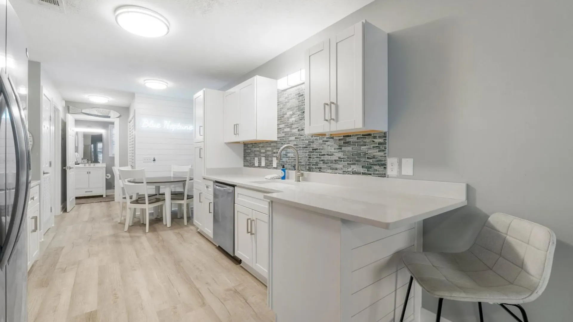 Blue & Red Neptune By Nautical Properties Vacation Rentals Panama City Beach Holiday home