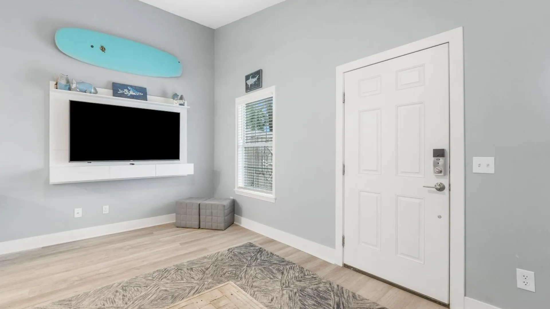 Blue & Red Neptune By Nautical Properties Vacation Rentals Panama City Beach